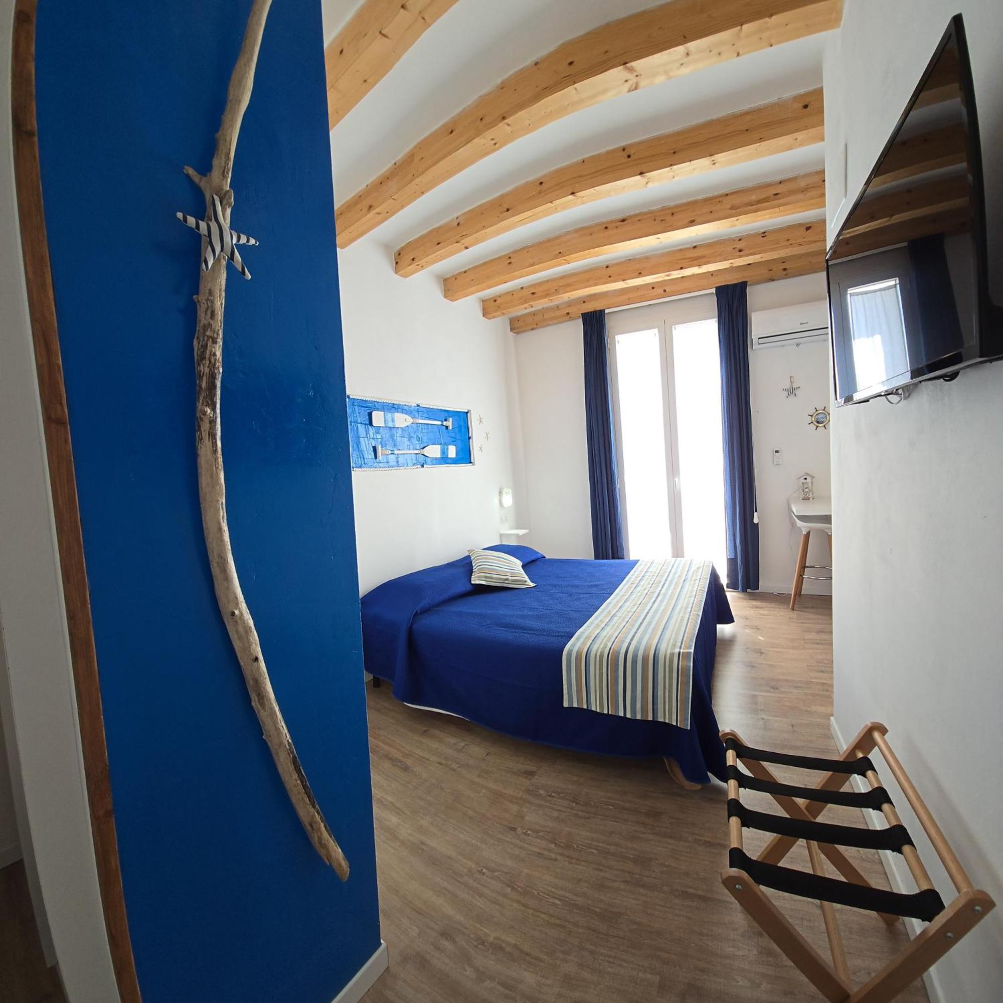 106 Maison De Charme Bed & Breakfast